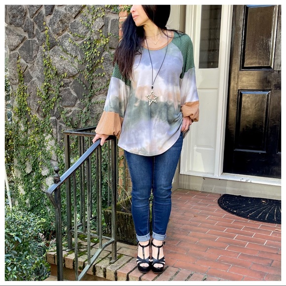 Boho Chic Tie Dye Print Contrast sleeve tunic top - Picture 5 of 6